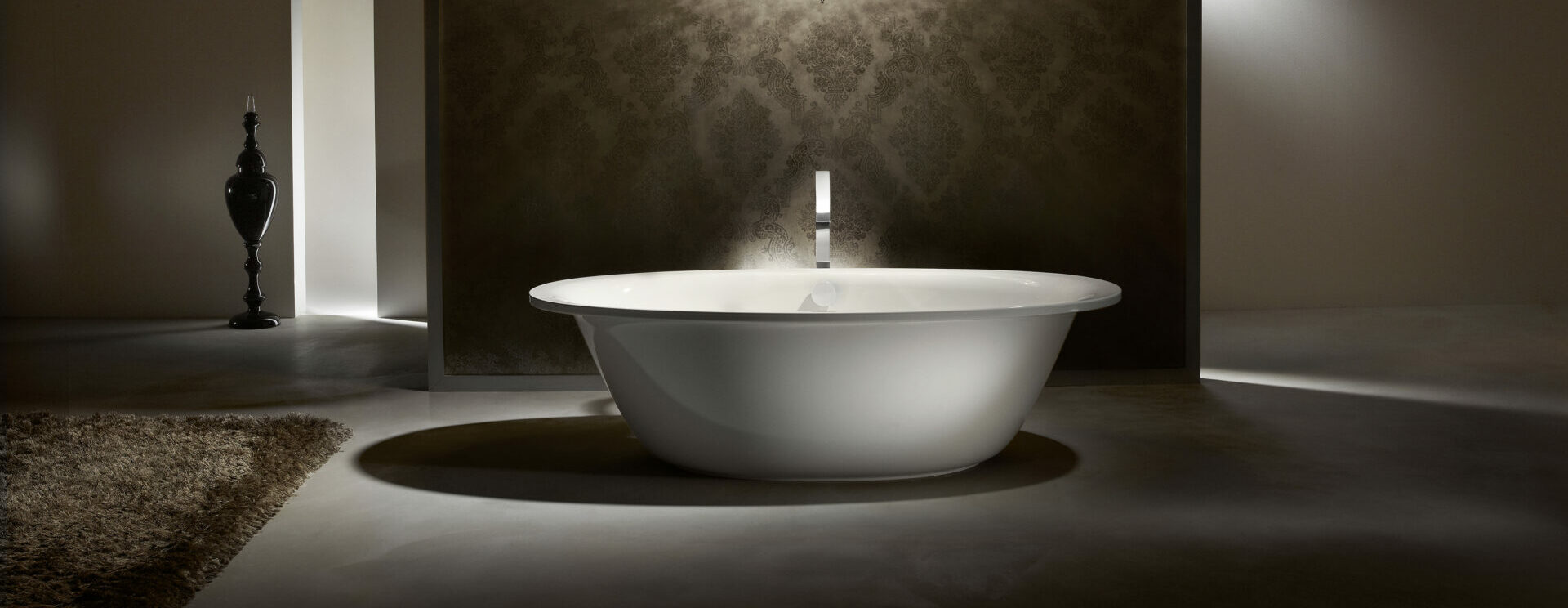 Darstellung einer freistehenden Badewanne