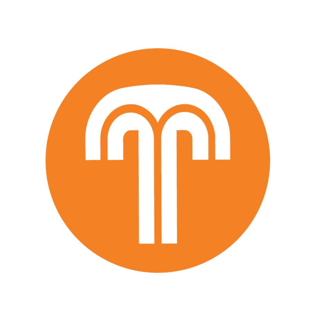 Das Bild zeigt das Logo des Herstellers Tuxhorn, der für Speicher in der Heizungssparte bekannt ist. Das Logo ist in den Farben orange und weiß gehalten.