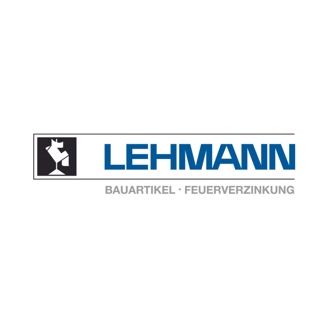 Das Bild zeigt das Herstellerlogo der Firma Lehmann bekannt für Dachziegel und Aufdachmodulhalter die in der Photovoltaikbranche benötigt werden. Das Logo ist in den Farben schwarz und blau gehalten der Hintergrund ist weiß